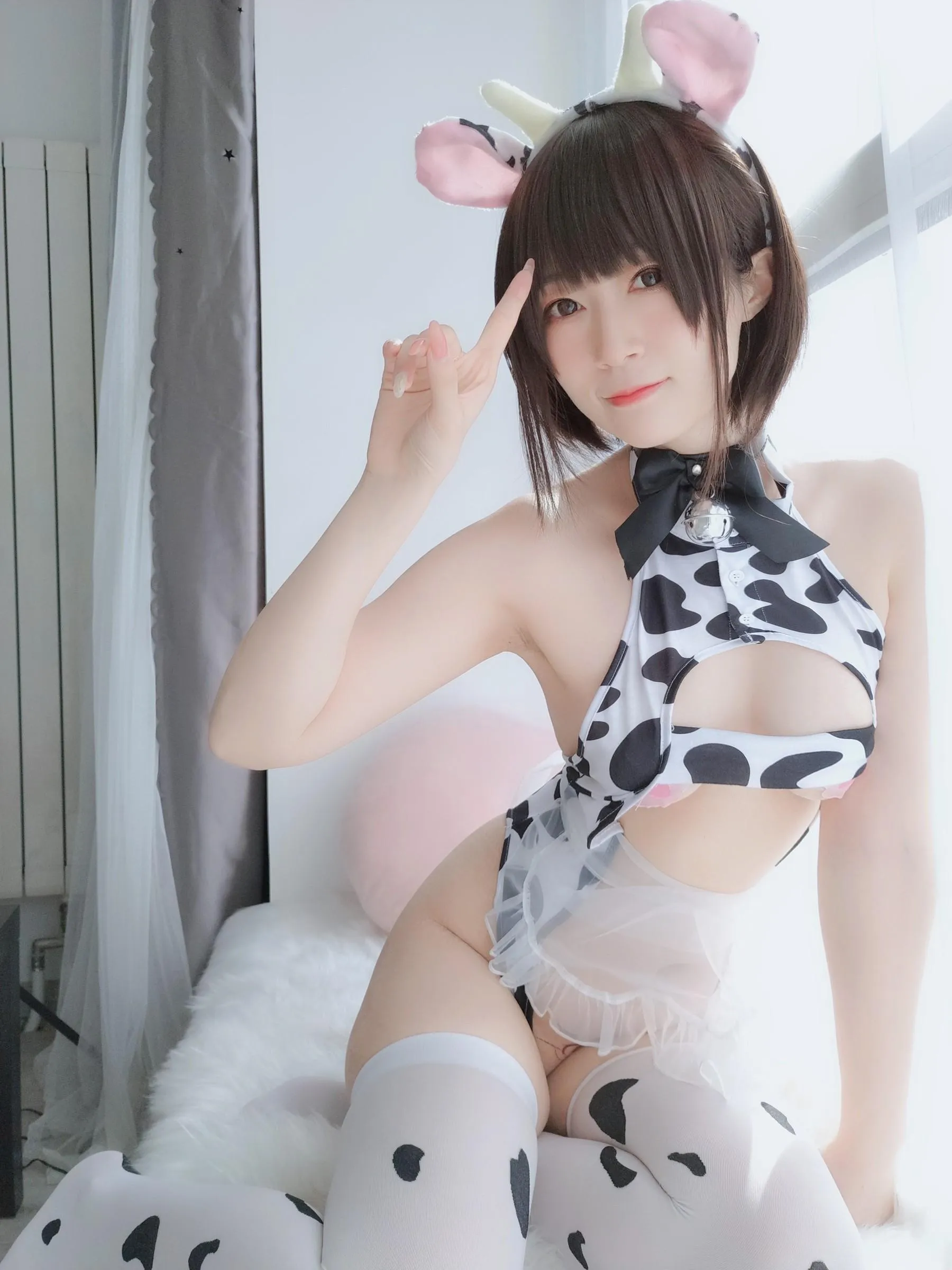 白银81 – 自撮 Vol.46 可爱奶牛 [101P]插图8